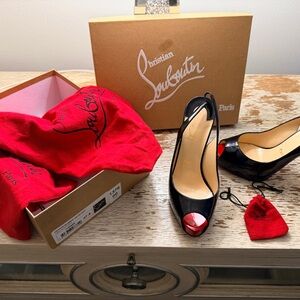Christian Louboutin Black Patent Pumps Size 37 Red Bottom